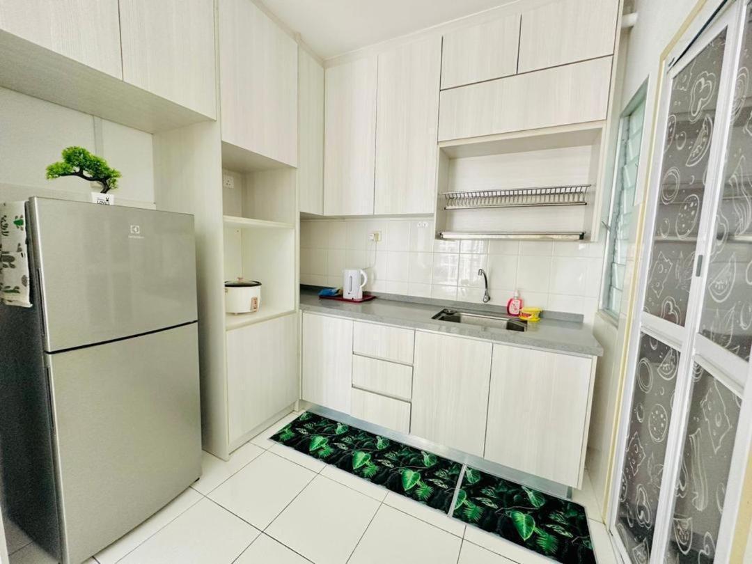Setia Alam Islamic Homestay Shah Alam Luaran gambar